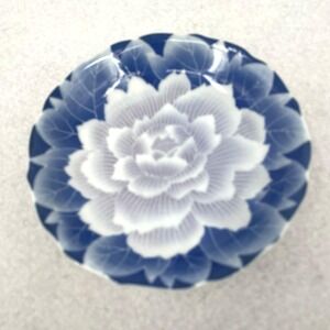 Antique Japanese Arita-yaki Dipping Saucer Ceramic Plate 1940s Peony Blue White